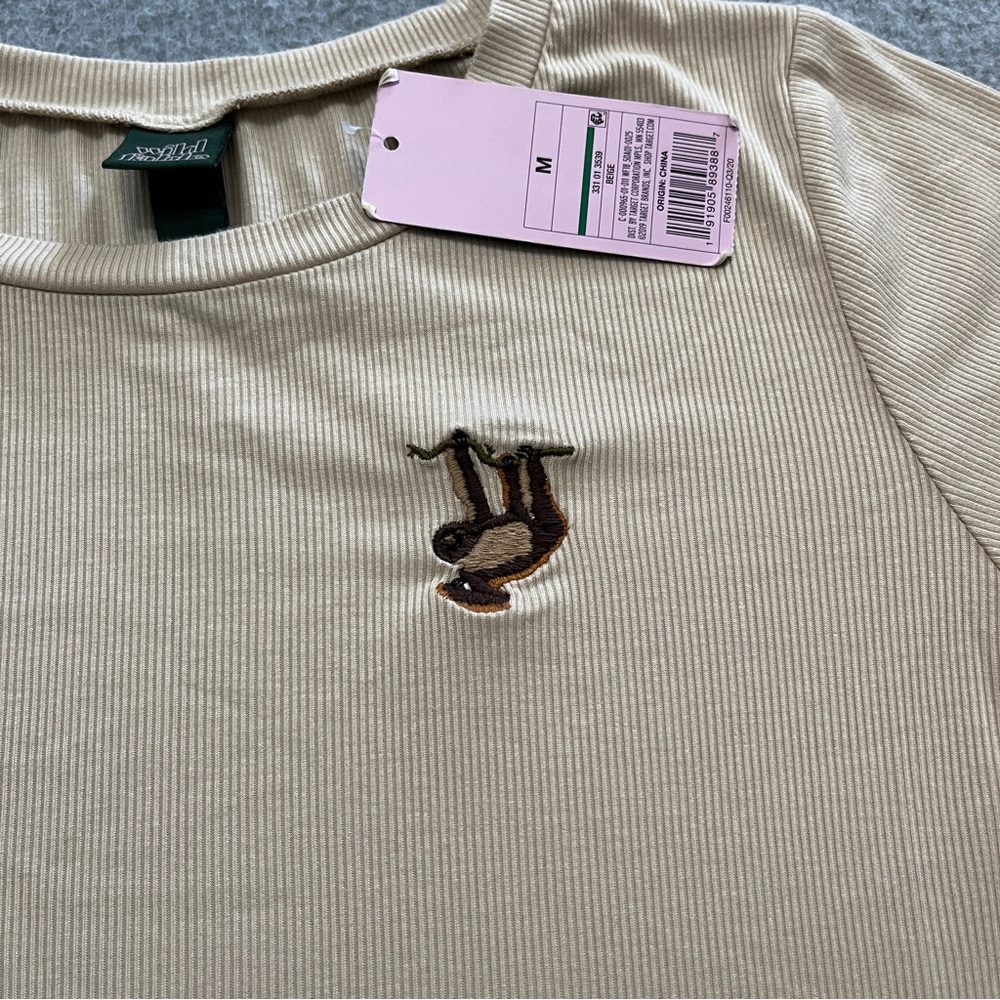 Wild‎ Fable Shirt Womens Medium Beige T-Shirt Short Sleeve Pullover New